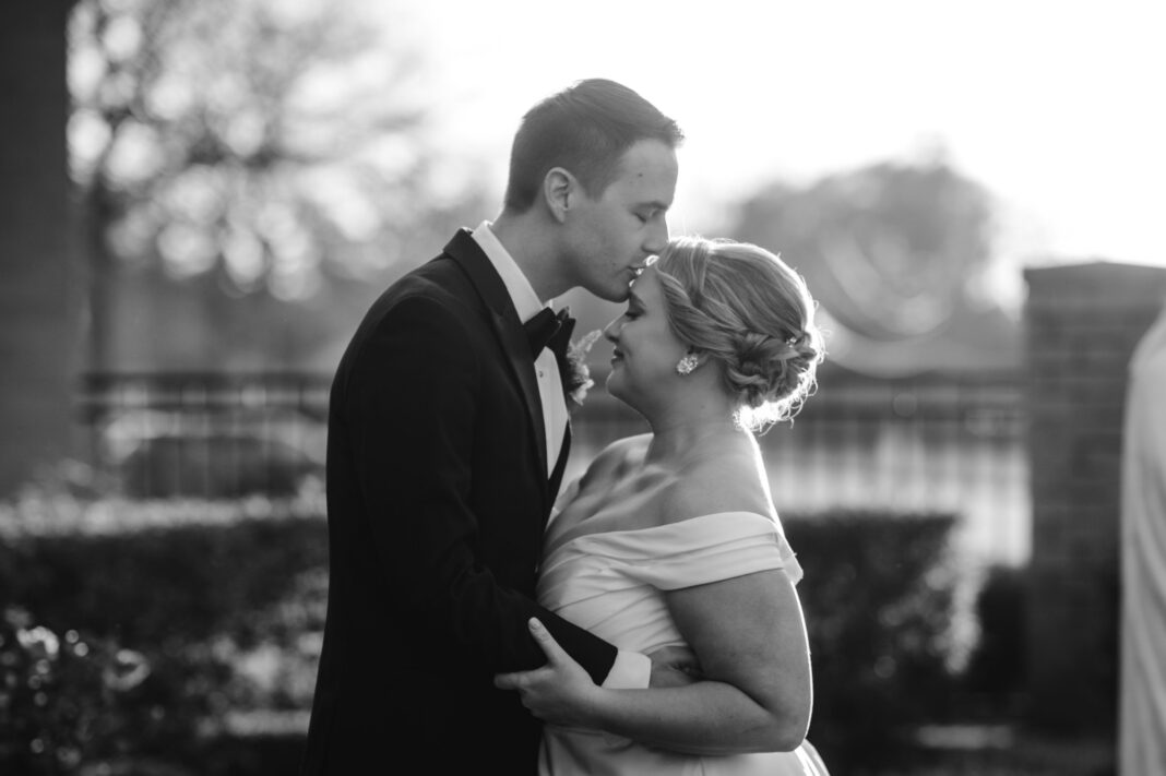 BatonRougeWeddingPhotography-Downtown1st-264